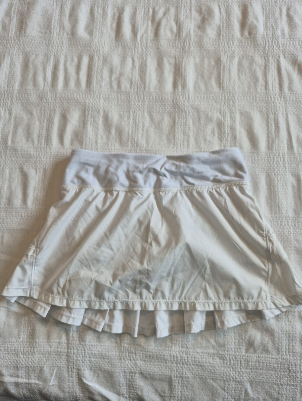 Ivivva girls size 10 white pleated skort GUC